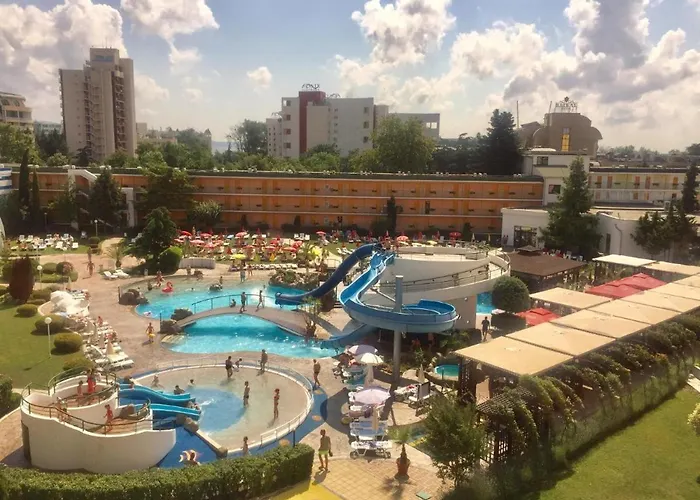 Trakia Plaza * Slăntjev Brjag